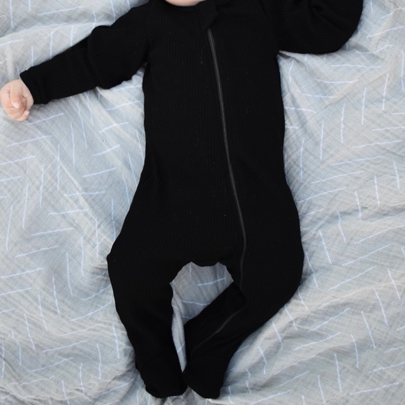 Ribbed footie - Picture 2 of 2